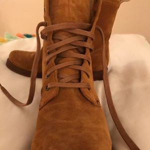 **SALE**price drop💥Frye Veronica Combat Boots